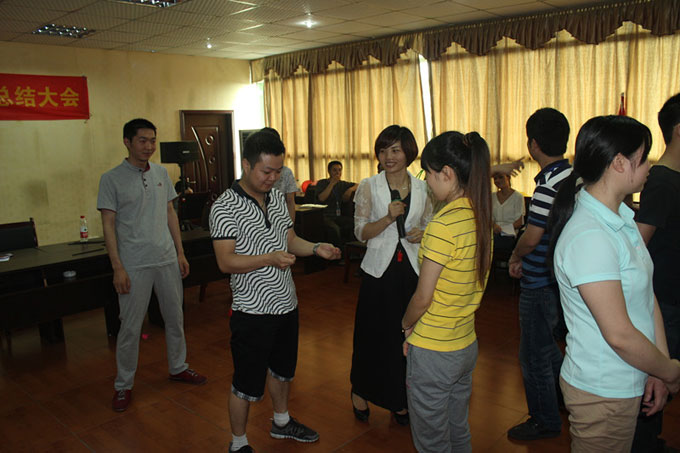 增强团队凝聚力 弘扬企业文化——ANBO.COM组