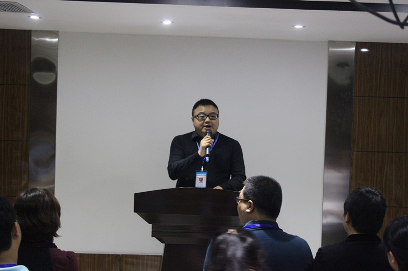 开启新篇章：ANBO.COM召开八月工作总结大会